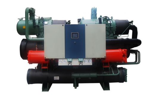 Water cooled flooded screw type chiller with heat recovery 