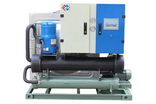 High precision chiller